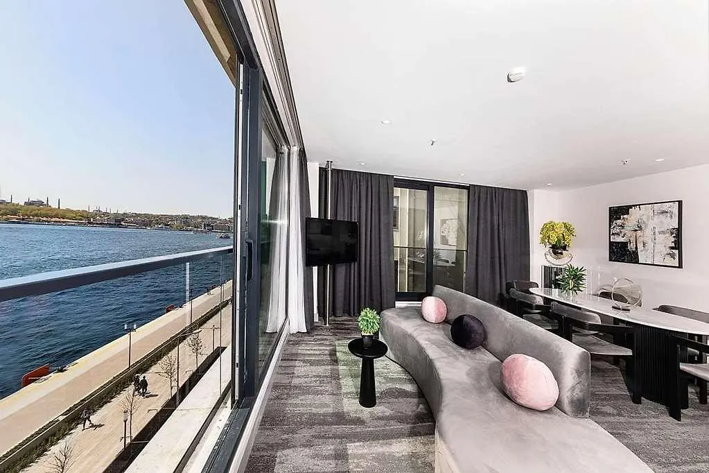 Pera Bosphorus Hotel Istanbul